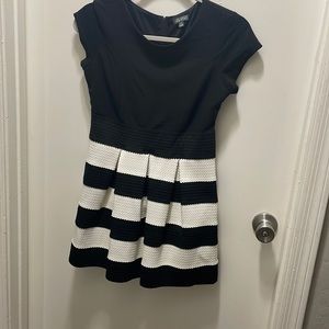 Black and white shirt dress size 16